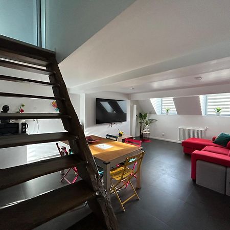 Appart Style Tres Spacieux Sedan 4E Exterior photo